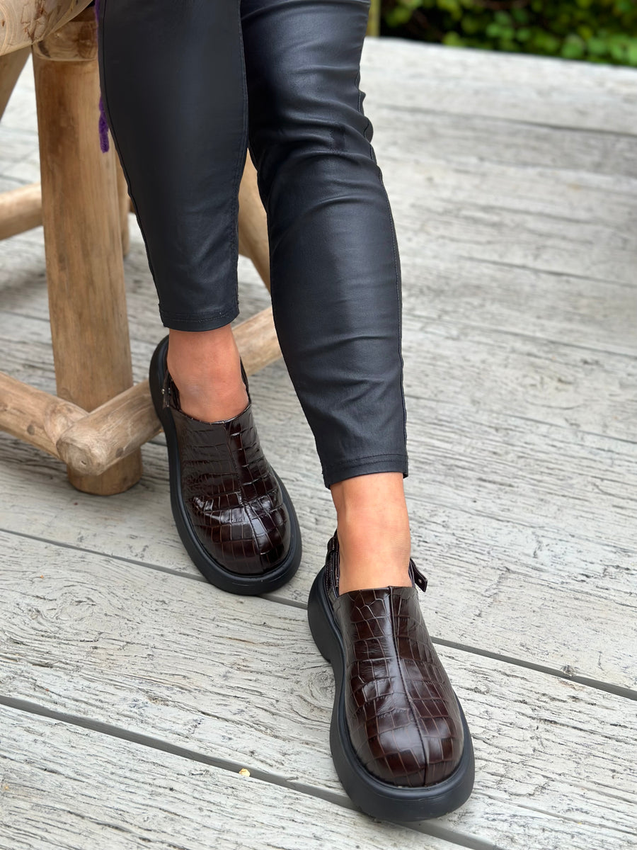 Tetiana Leather Clogs