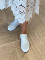 Lilia Breathable