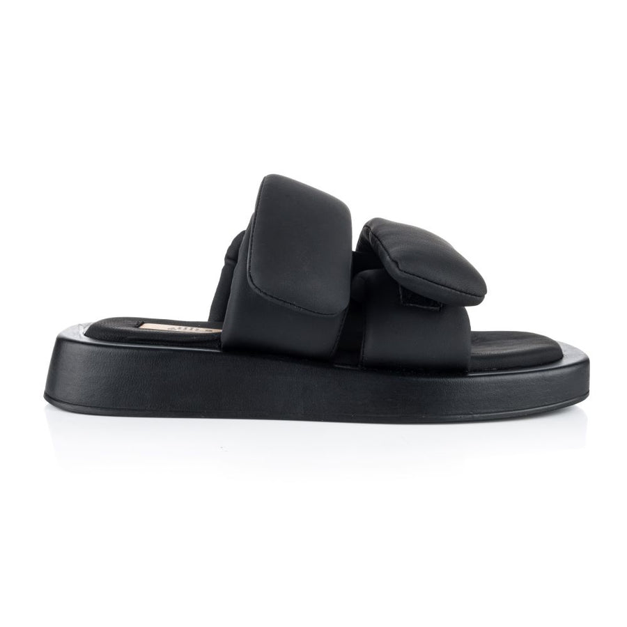 Victoria Mule